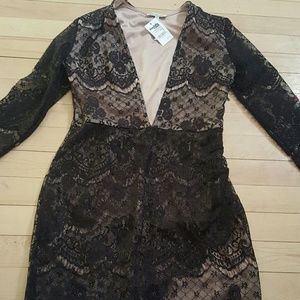 Charlotte Russe lace deep plunge dress M